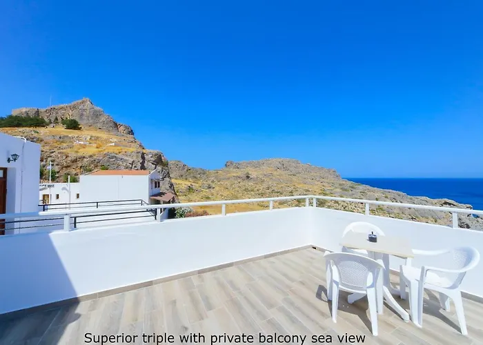 St. Paul'S Bay View Suites